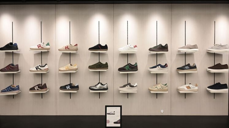 Rare Rabbit launches its first Rare'z footwear store in Gujarat's Surat | Footwear Industry News